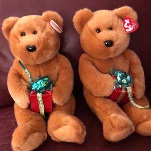 Happy holidays bears